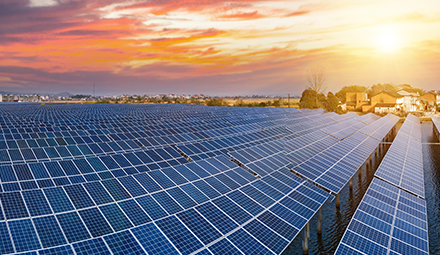 China’s First CdTe Power Glass Successfully Rolled off the Production Line