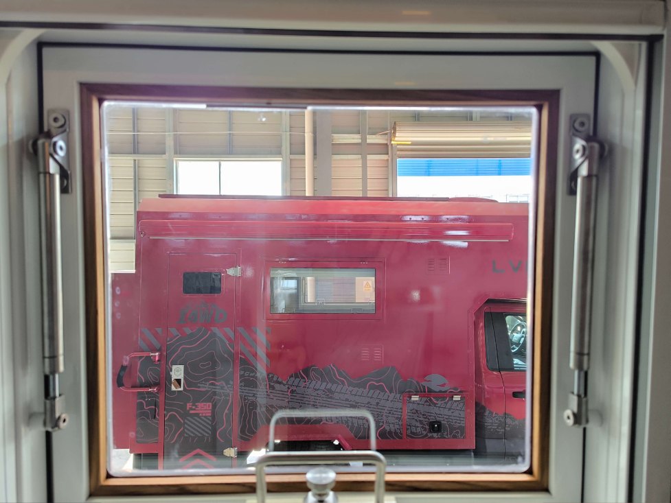 LandVac Ti-VIG for RV.jpg