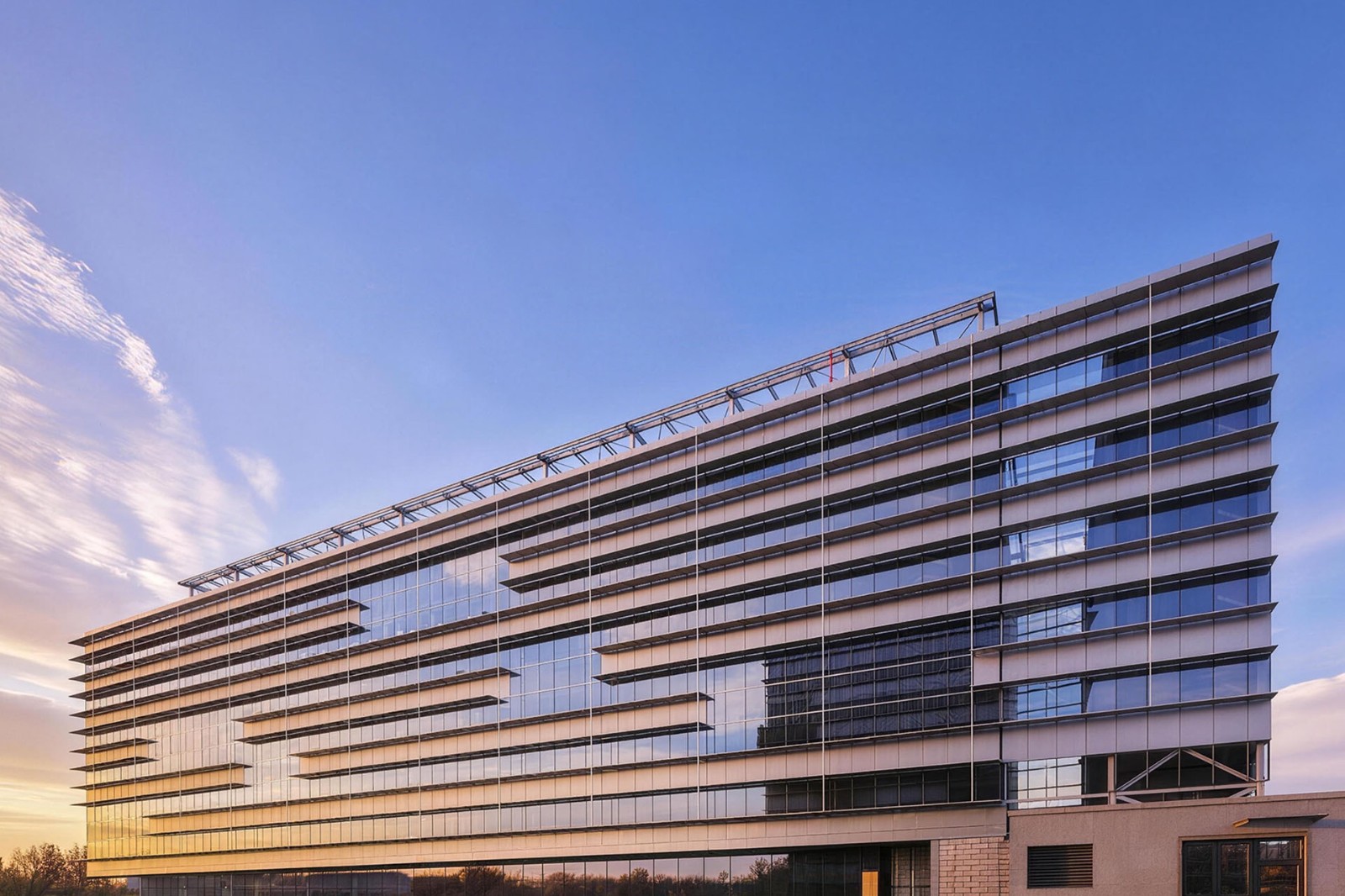 LandVac vacuum insulated glazing applications LandVac vacuum glazing for BIAD in China